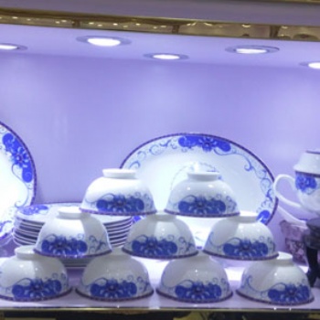 供應(yīng)景德鎮(zhèn)陶瓷餐具 56頭青花餐具 鑫騰陶瓷價(jià)格