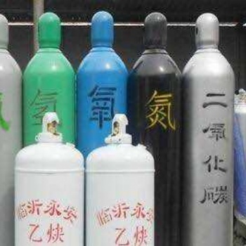 配送全東莞各鎮(zhèn)區(qū)氧氣乙炔焊，長期供應(yīng)高純氮?dú)狻鍤舛趸迹焖偎拓浬祥T