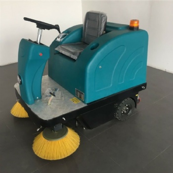 座駕式吸塵車電動噴水清潔車全封閉掃地車美觀環(huán)保堅(jiān)固耐用沃爾機(jī)械