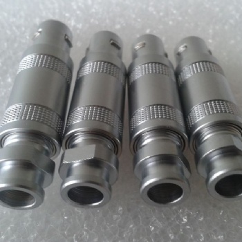 LFA防水直式航空插頭 圓形推拉自鎖連接器 機(jī)器設(shè)備用電纜插頭