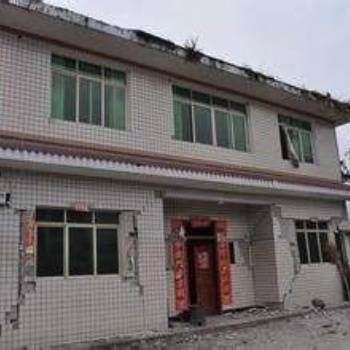 混凝土裂縫---中政建研專業(yè)房屋檢測(cè)