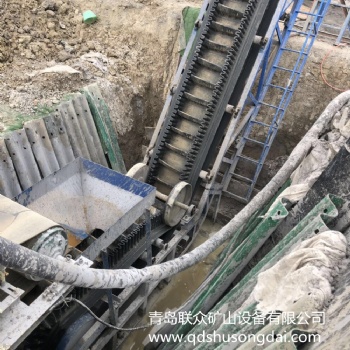 聯眾供應煤礦、地鐵、自卸船用大傾角輸送機 波浪式擋邊輸送機
