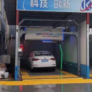 加油站洗車設備，360環繞全自動無接觸高壓洗車機