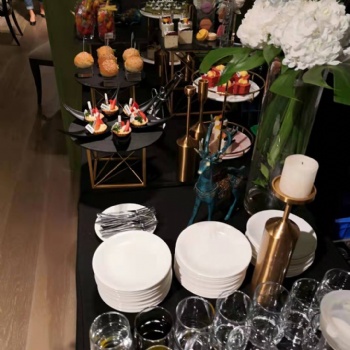 宴會外賣、茶歇、冷餐自助餐、企業(yè)年會、專業(yè)服務