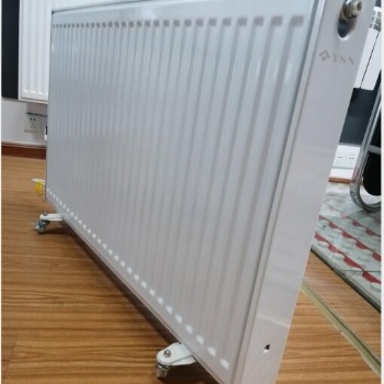 高效節(jié)能鋼制板式電水暖散熱器全國(guó)區(qū)域現(xiàn)貨供應(yīng)