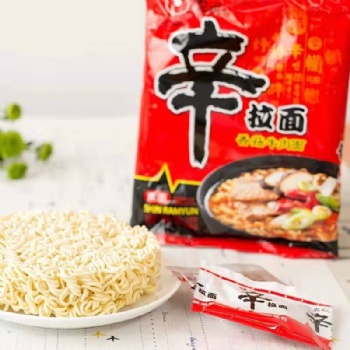 辛拉面方便面生產(chǎn)線圓形面塊方便面設(shè)備方便面機(jī)器