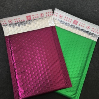河北廠家供應(yīng)銀色鍍鋁膜復(fù)合氣泡袋 彩色鍍鋁膜氣泡袋 金色鍍鋁膜氣泡袋 綠色鍍鋁膜氣泡袋 藍色鍍鋁膜復(fù)
