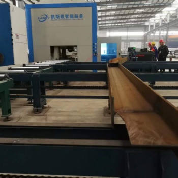 型鋼切割機(jī) 型材切割機(jī) 槽鋼切割機(jī) 的優(yōu)勢(shì)特點(diǎn)