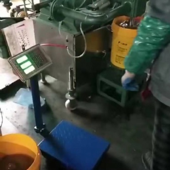 yct-18直灌型潤滑脂灌裝機
