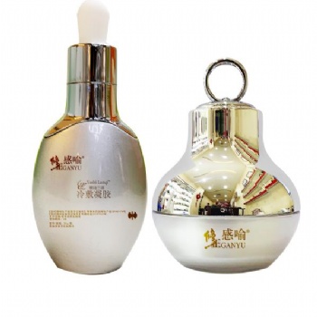 修正品牌旗下護(hù)膚品品牌雅詩蘭琪，堪稱平價小燈泡