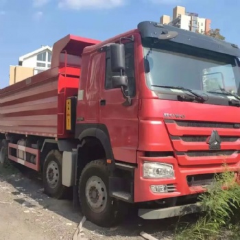 豪沃國六曼機(jī)440馬力8.5米自卸車報價