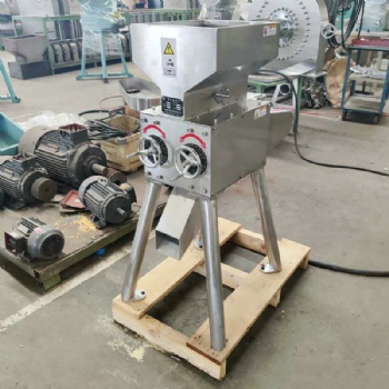 新型麥芽粉碎機(jī) 不銹鋼對輥粉碎機(jī) 雙佳麥芽機(jī)價(jià)格