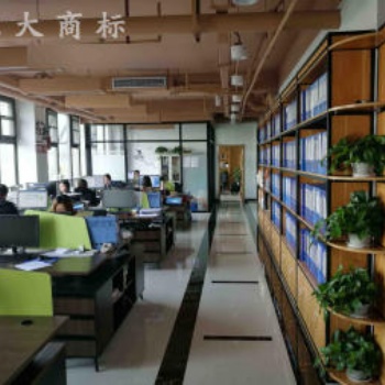 加急辦理公司注冊記賬報稅食品證衛(wèi)生證出版物許可證道路運(yùn)輸許可證