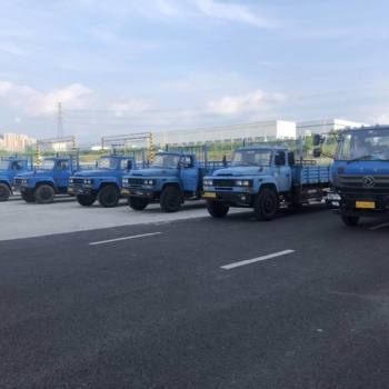 會展中心工貿(mào)附近學大車駕校