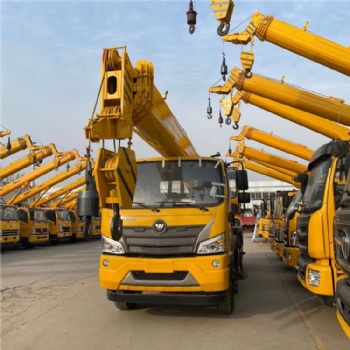 廠家現(xiàn)車(chē)現(xiàn)貨福田16噸吊車(chē)汽車(chē)吊 自重重臂長(zhǎng) 價(jià)格合理