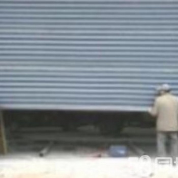 西安安裝訂做電動(dòng)門(mén)，卷閘門(mén)，更換電機(jī)遙控器