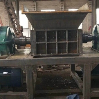 全興大型雙軸撕碎機生產廠家