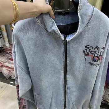 運(yùn)動(dòng)潮牌品牌服裝夾克衛(wèi)衣批發(fā)1元批發(fā)