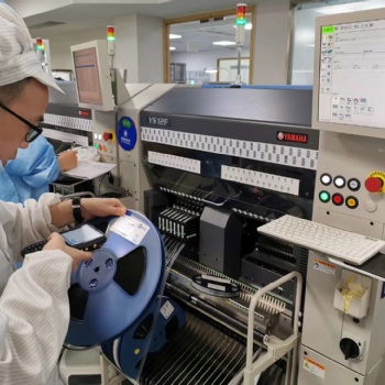 SMT防錯料系統，換料自動提示QC確認，掃碼防錯，前端管控，更安心
