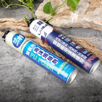 發(fā)泡膠填縫劑廠家工程填縫泡沫膠木門用聚氨酯發(fā)泡劑