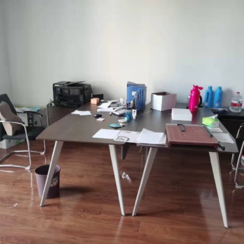 東遷搬家鋼琴搬運服務(wù)周到