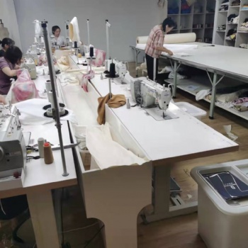 德清搬家鋼琴搬運(yùn)免費(fèi)上門