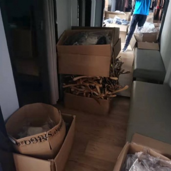 八里店個人搬家歡迎來電