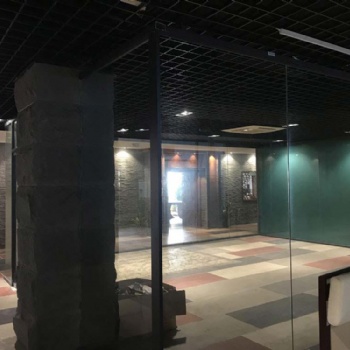 潮人創(chuàng)客精修辦公場所_共享空間辦公室