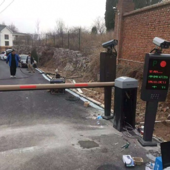 科創(chuàng)停車場管理設備批發(fā)商 道閘 車牌識別 起落桿批發(fā) 濟南廠家現(xiàn)貨