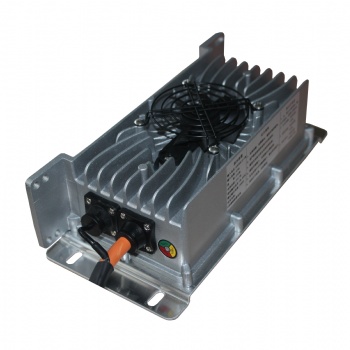 2KW3KW8KW車(chē)載充電機(jī)生產(chǎn)廠家
