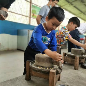 武漢周邊親子游一個世外桃源的去處，樂農(nóng)湖畔體驗田園里的樂趣