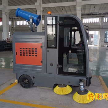 TY-2000型多功能電動(dòng)掃地車