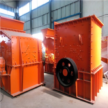 方箱式破碎機 箱式破碎機精選廠家 青石粉碎機 粉碎效果好