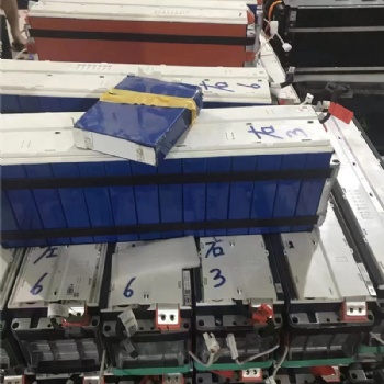 唐山回收電池 回收電動(dòng)車鋰電池 專業(yè)團(tuán)隊(duì)回收處理