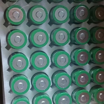 提供鋰電池移動(dòng)電源到南美國家快遞出口