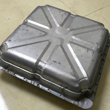 鄭州空心樓蓋生產(chǎn)廠家|碳合金組合箱體空心樓蓋