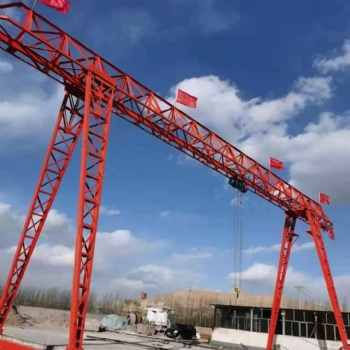 山東起重機(jī)龍門(mén)吊價(jià)格 10T單梁橋式起重機(jī) 16噸門(mén)式航車(chē)價(jià)格