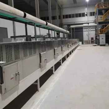 大型微波硅材料烘干機 隧道式氧化硅烘干線廠旭通智能化工原料烘干設(shè)備