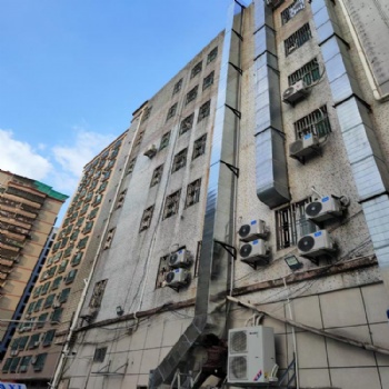 深圳鑫旺酒店酒樓餐館餐飲通風(fēng)管道加工廠家安裝排煙管道工程