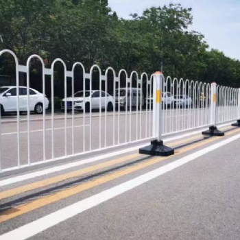 森派市政道路護欄 倒U型隔離欄 機非護欄安裝方便
